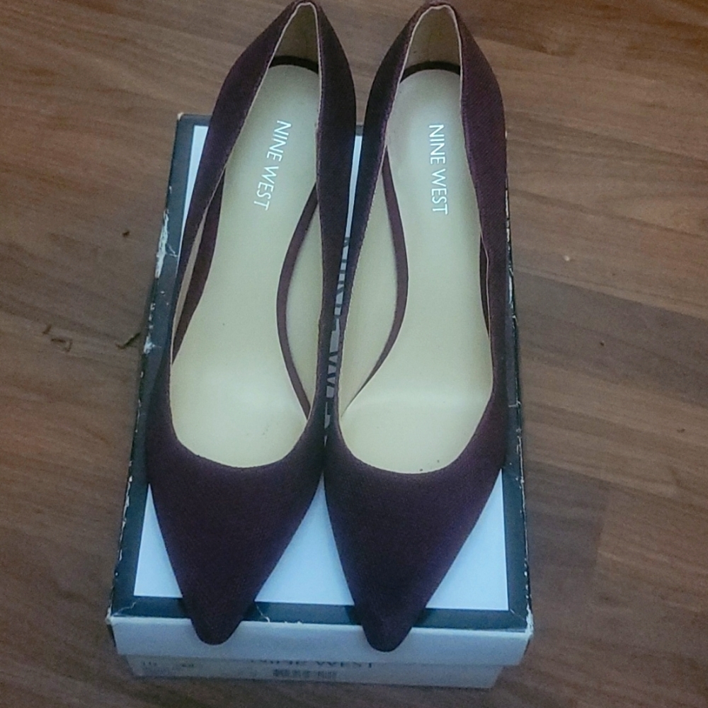 Nine West pumps sz 10